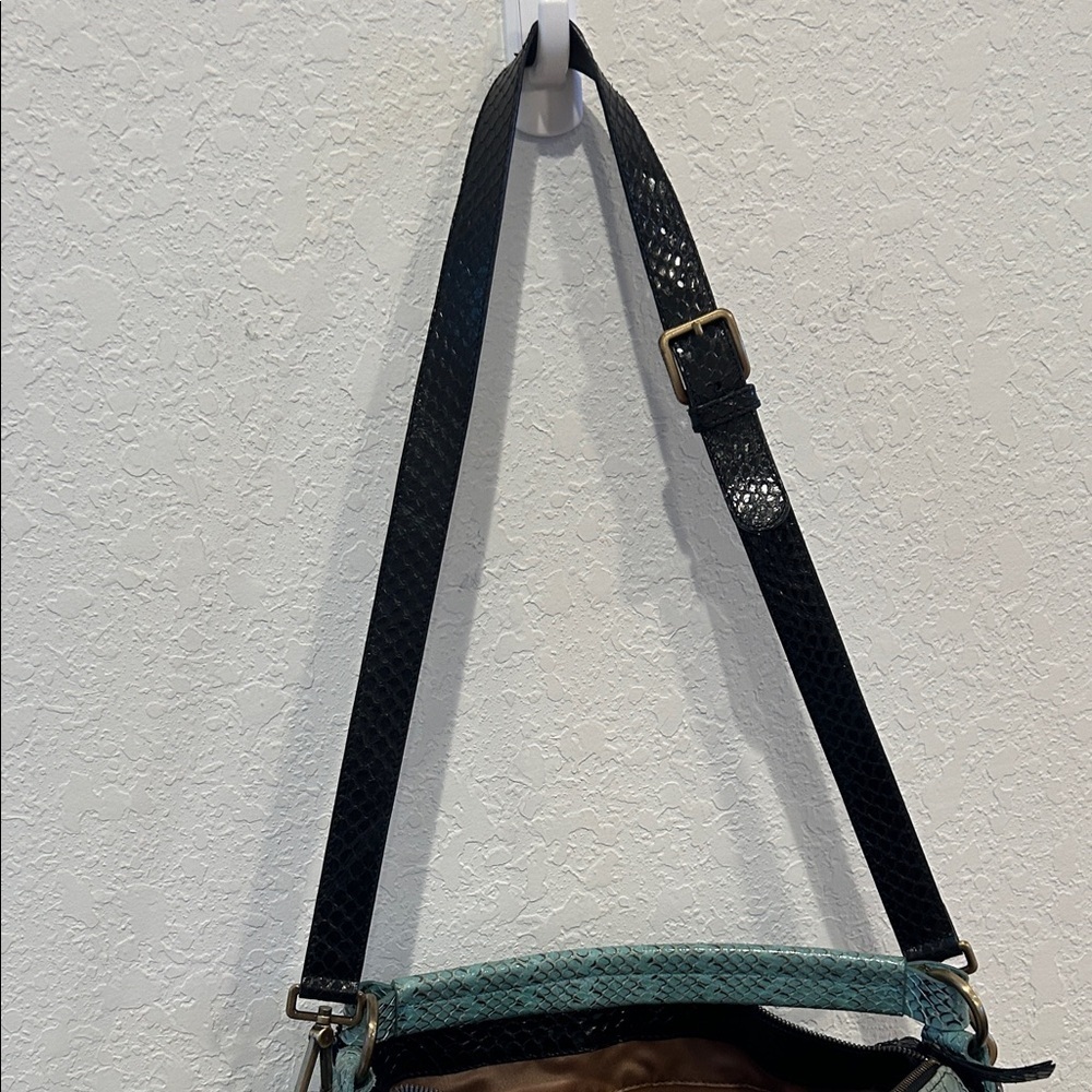 Derek Lam’s Spring 2012 Handbag Made From Python - Picture 10 of 16